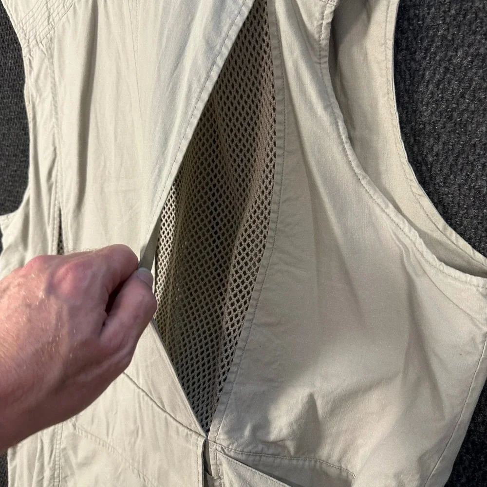 Vintage Eddie Bauer Utility Fishing Vest Men XLT Tall Beige Mesh Safari Photo